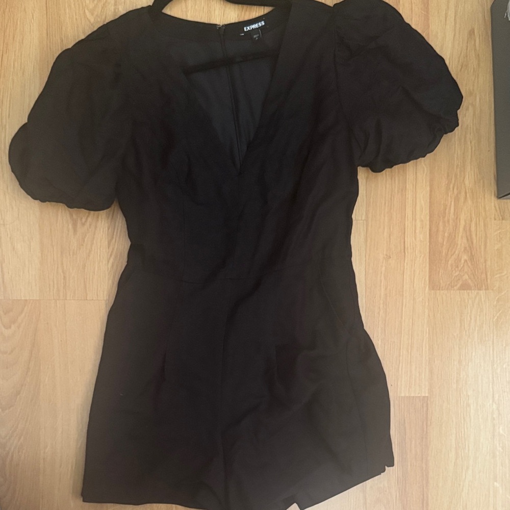 Express Black Puff Sleeve Romper